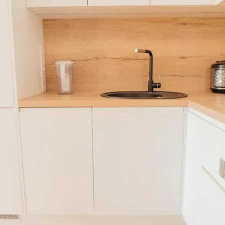 Modern Family In A Beautiful Park Area Apartment Tallinn
